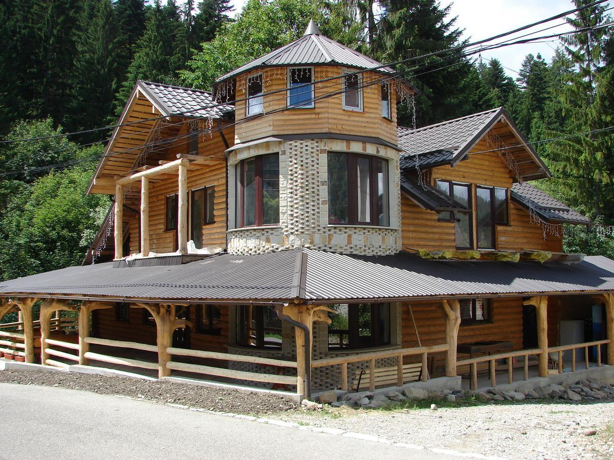 Taverna Ceahlau Hotel Durau Exterior photo